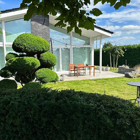 Idylisches Ferienhaus Edewecht Bagian luar foto